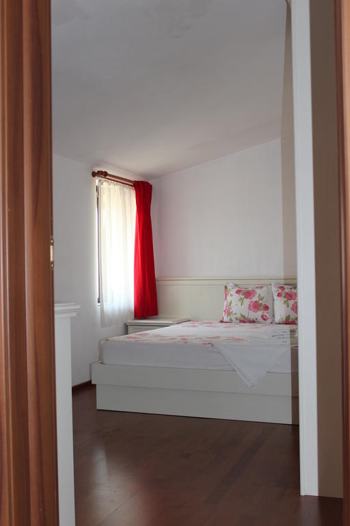 Banu Manta Apartments ブカレスト 部屋 写真